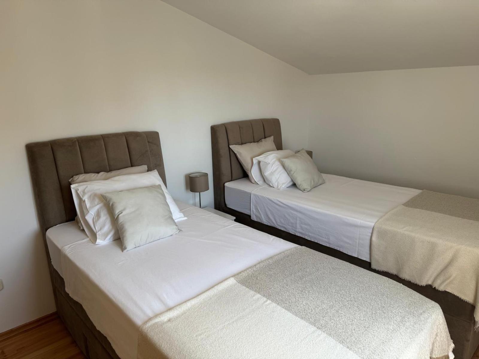 Perla Alba Apartments Tribalj Eksteriør bilde